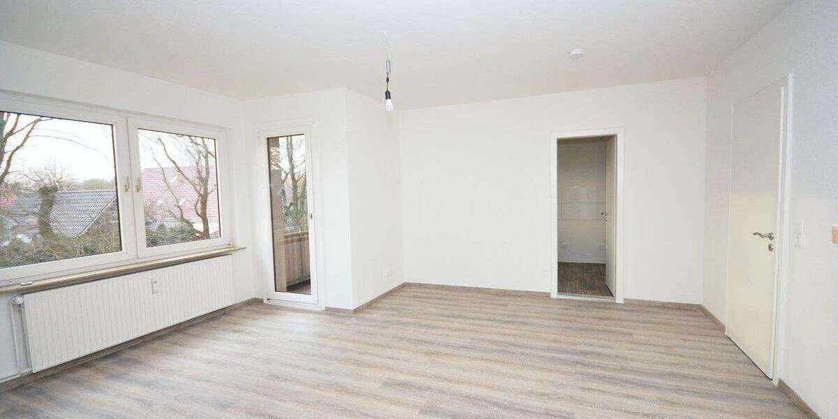Etagenwohnung Aurich - 4 Zimmer, 82 m&sup2;, 599&euro; | Angebot:25765339