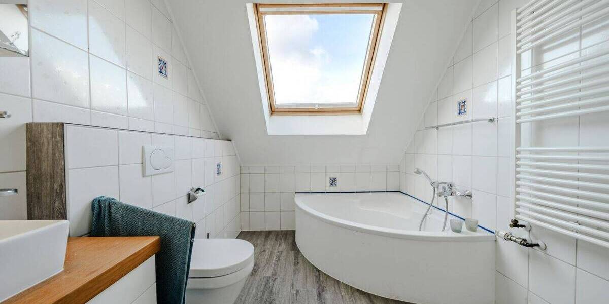 Einfamilienhaus Emden Wolthusen - 6 Zimmer, 143 m&sup2;, 429.000&euro; | Angebot:25970228