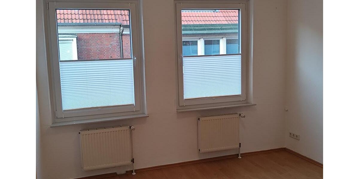 Etagenwohnung Emden - 2 Zimmer, 70 m&sup2;, 580&euro; | Angebot:25309995