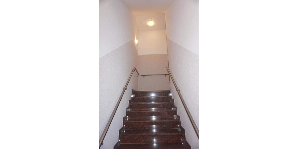 Etagenwohnung Hage - 6 Zimmer, 183 m&sup2;, 199.000&euro; | Angebot:25846120