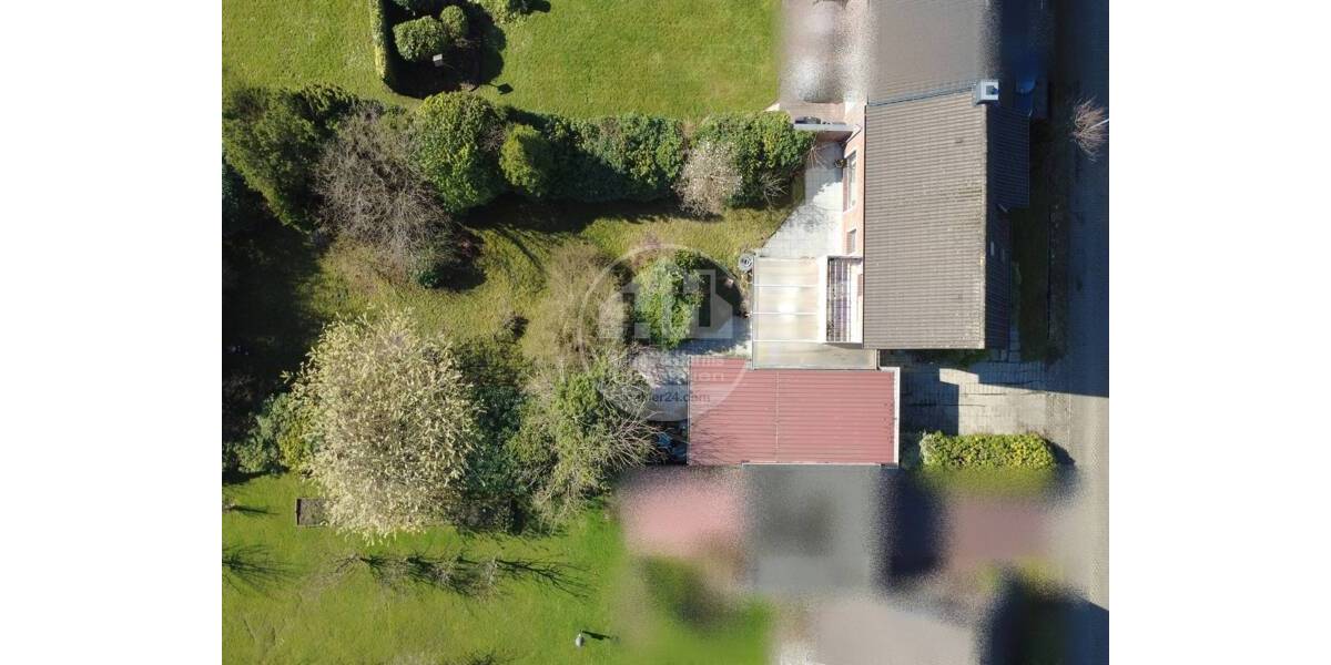 Doppelhaushälfte Aurich Innenstadt - 5 Zimmer, 130 m&sup2;, 220.000&euro; | Angebot:26116425