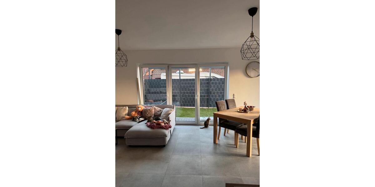 Erdgeschoßwohnung Westoverledingen - 3 Zimmer, 70 m&sup2;, 900&euro; | Angebot:25906129