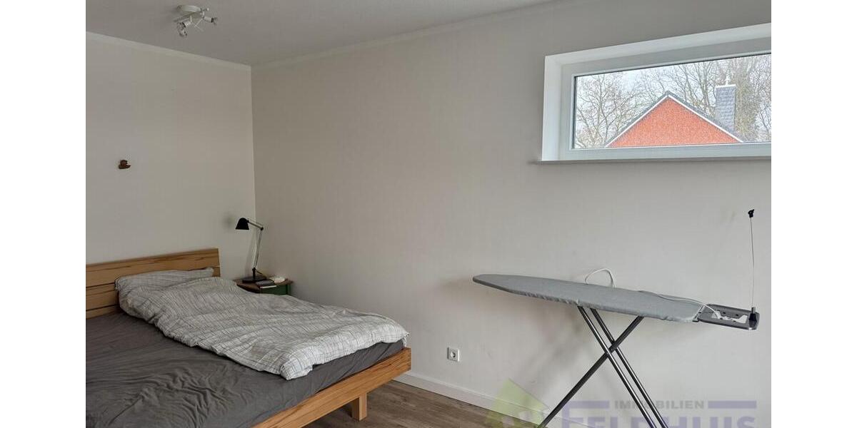 Dachgeschoßwohnung Leer (Ostfriesland) - 2 Zimmer, 64 m&sup2;, 750&euro; | Angebot:25102311