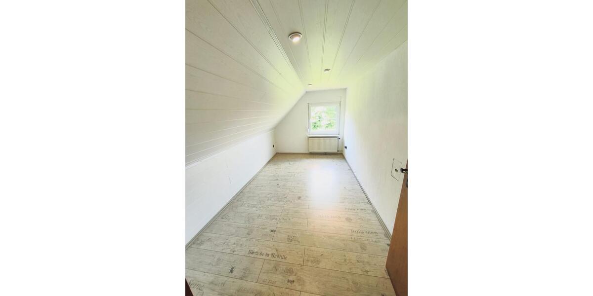 Mehrfamilienhaus, Wohnhaus Krummhörn - 7 Zimmer, 160 m&sup2;, 269.000&euro; | Angebot:26957625