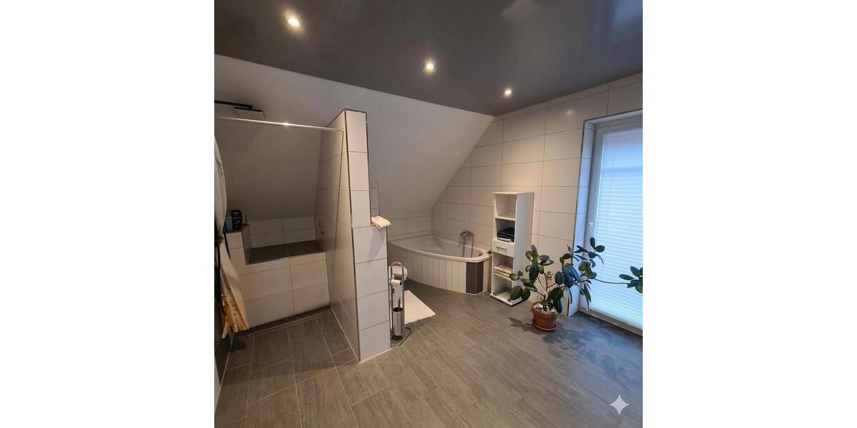 Einfamilienhaus Aurich Egels und Wallinghausen - 5 Zimmer, 151 m&sup2;, 399.000&euro; | Angebot:26309954