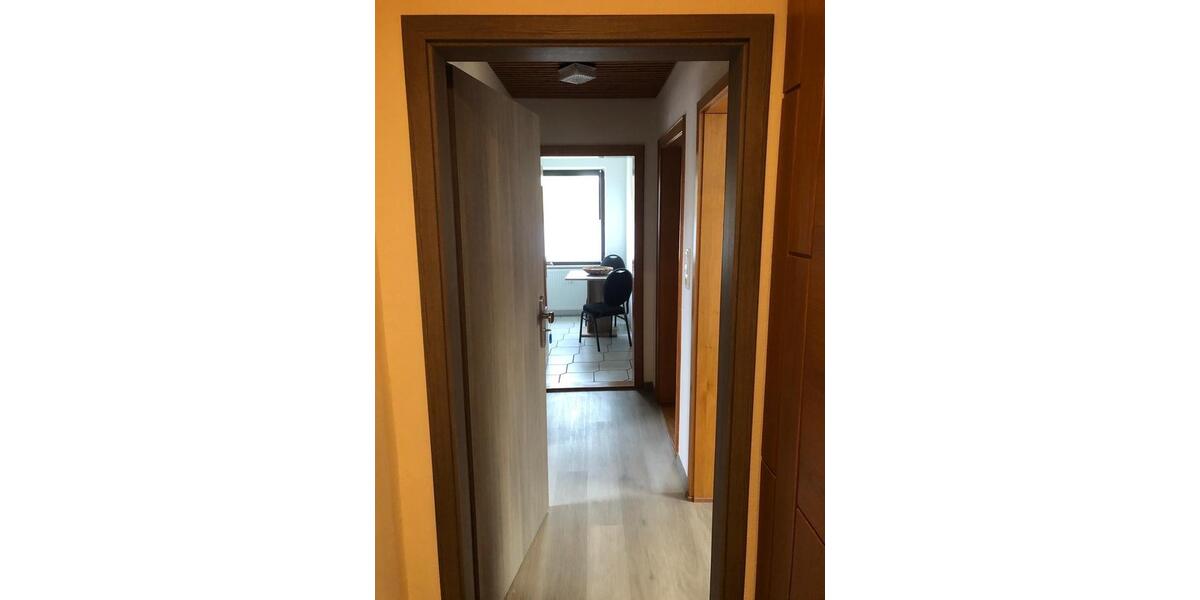 Dachgeschoßwohnung Emden Tholenswehr - 2 Zimmer, 55 m&sup2;, 480&euro; | Angebot:25962460