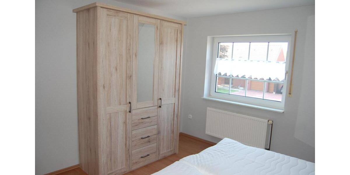 Dachgeschoßwohnung Großefehn - 2 Zimmer, 50 m&sup2;, 600&euro; | Angebot:25542294