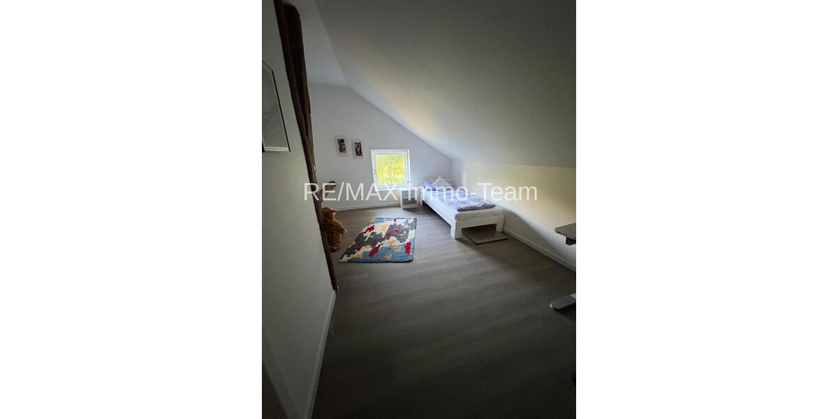 Etagenwohnung Jemgum - 1 Zimmer, 110 m&sup2;, 750&euro; | Angebot:26442910