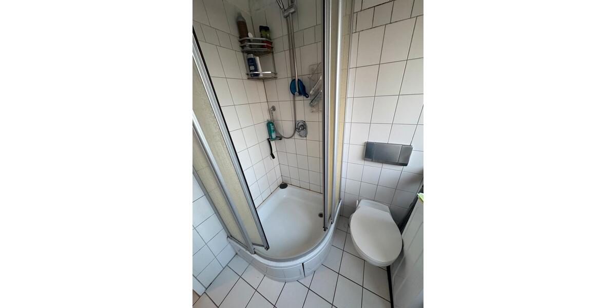 Dachgeschoßwohnung Norden - 1.5 Zimmer, 34 m&sup2;, 310&euro; | Angebot:26613132