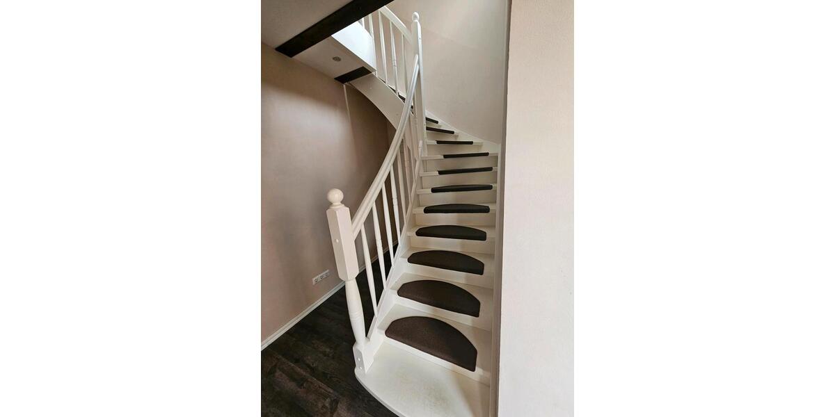 Einfamilienhaus Leer (Ostfriesland) - 8 Zimmer, 180 m&sup2;, 490.000&euro; | Angebot:25932610