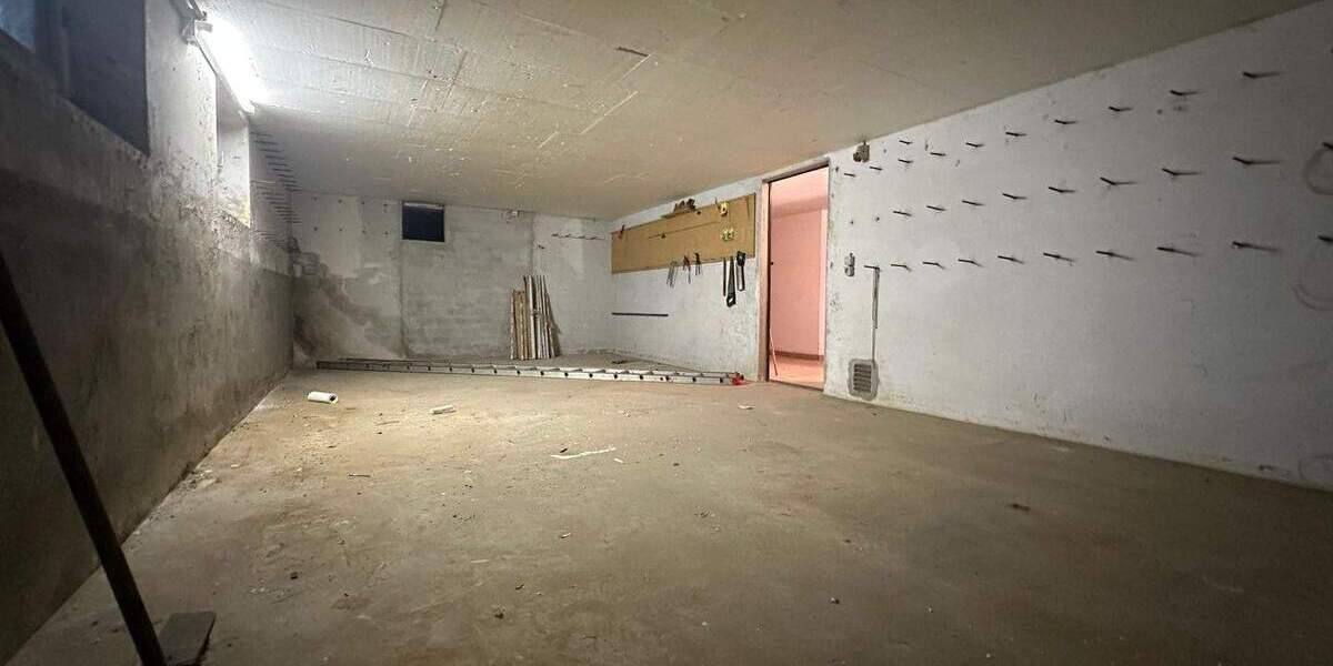 Einfamilienhaus Weener - 8 Zimmer, 208 m&sup2;, 348.000&euro; | Angebot:25737721