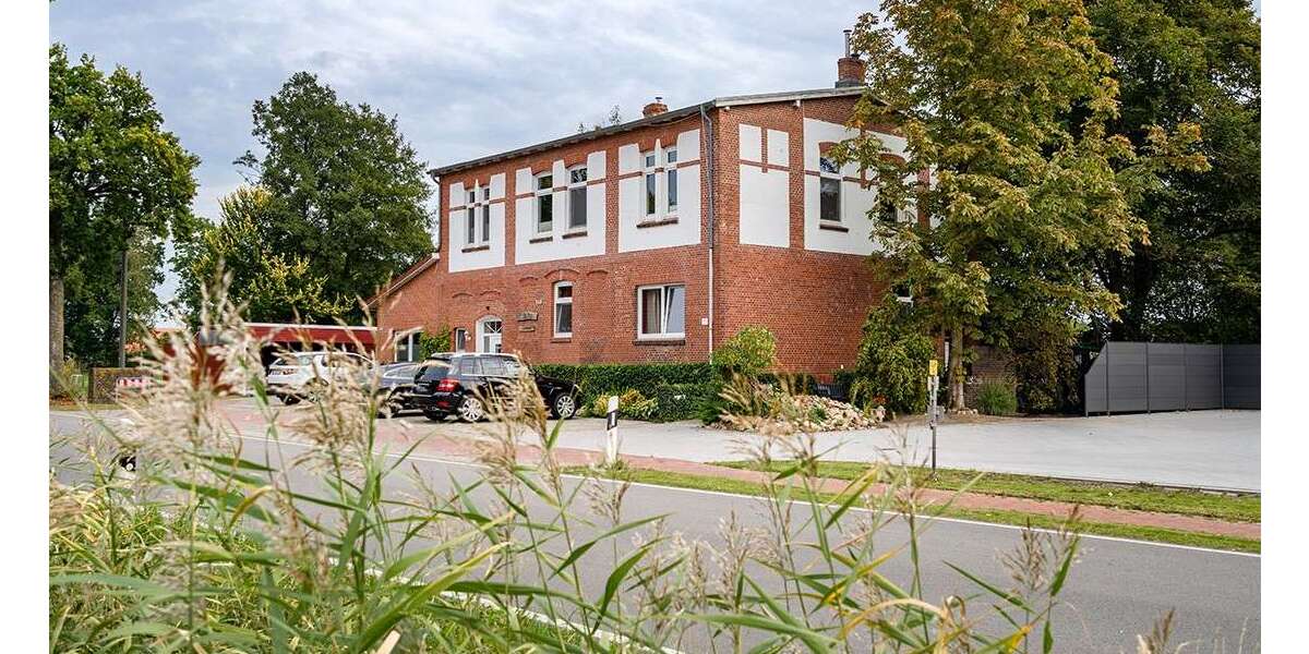 Einfamilienhaus Südbrookmerland / Wiegboldsbur Wiegboldsbur - 15 Zimmer, 425 m&sup2;, 495.000&euro; | Angebot:24476876