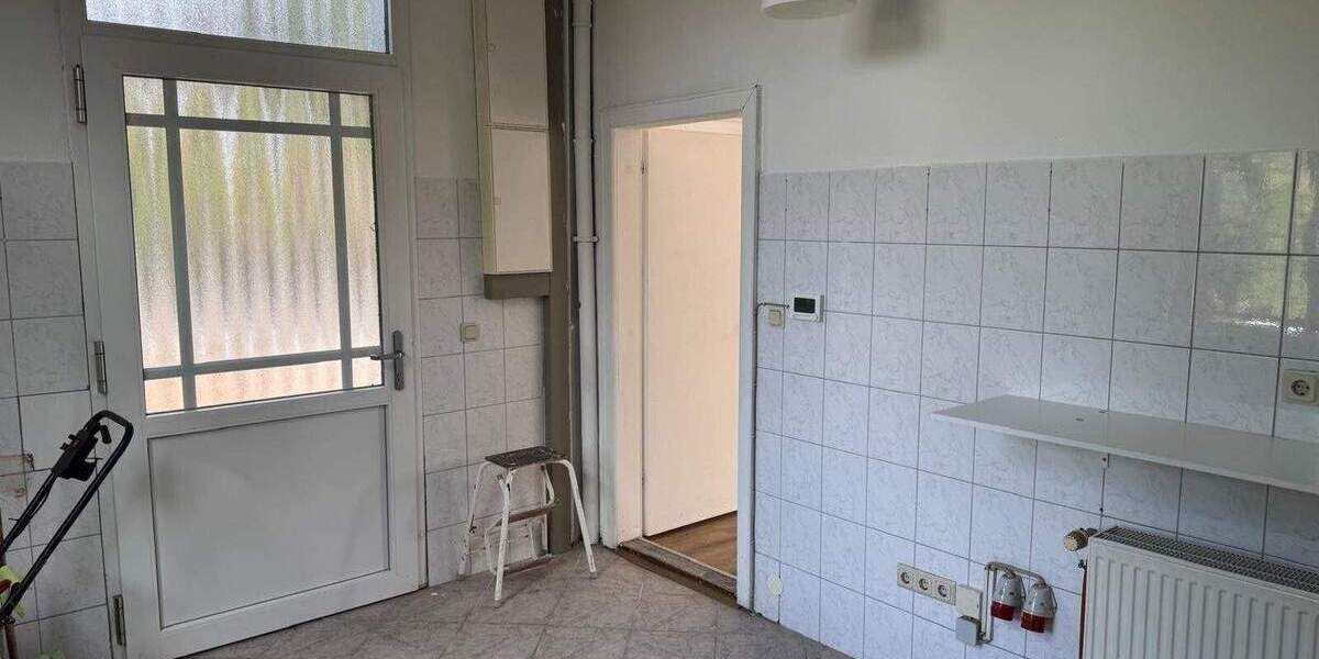 Mehrfamilienhaus, Wohnhaus Moormerland / Oldersum Oldersum - 7 Zimmer, 185 m&sup2;, 197.000&euro; | Angebot:25745396