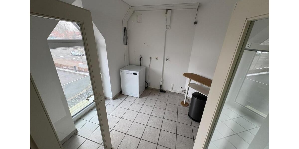 Maisonettenwohnung Emden - 3 Zimmer, 155 m&sup2;, 930&euro; | Angebot:24918998