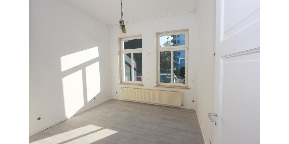 Erdgeschoßwohnung Emden Tholenswehr - 3 Zimmer, 97 m&sup2;, 800&euro; | Angebot:26448375