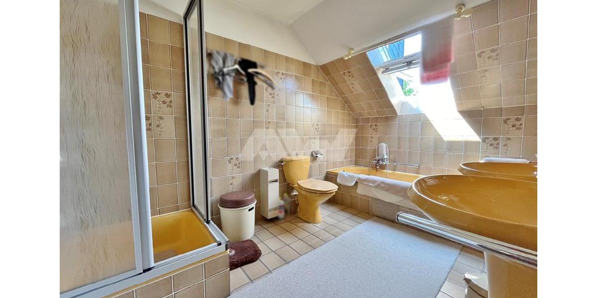 Mehrfamilienhaus, Wohnhaus Norden - 4 Zimmer, 95 m&sup2;, 795&euro; | Angebot:25883533