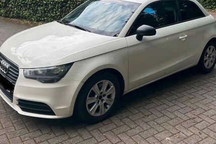 Audi A1 260.000 km 3.950 &euro; Moordorf 26624