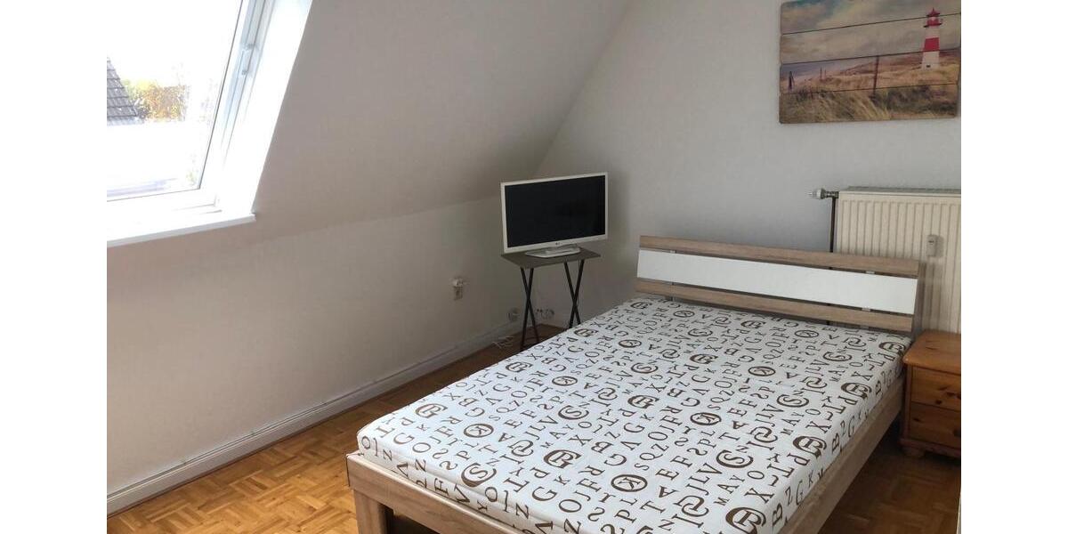 Dachgeschoßwohnung Emden Tholenswehr - 2 Zimmer, 55 m&sup2;, 480&euro; | Angebot:25962460