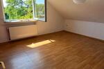 Dachgeschoßwohnung Moormerland - 3 Zimmer, 65 m&sup2;, 490&euro; | Angebot:26692409