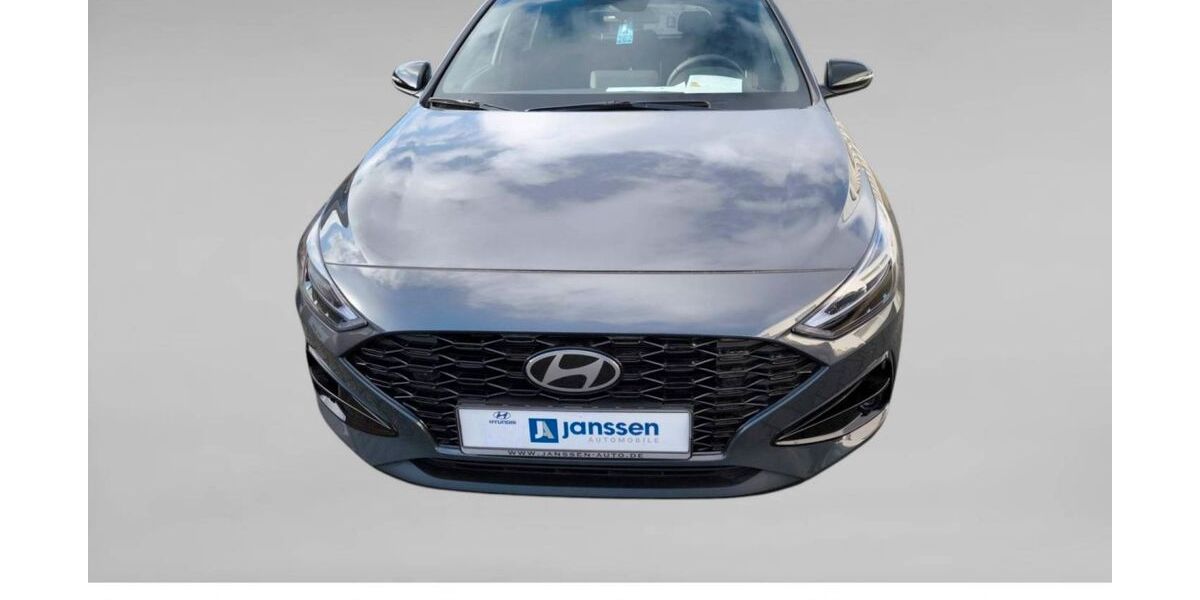 Hyundai i30 14.477 km 23.490 &euro; Aurich 26605