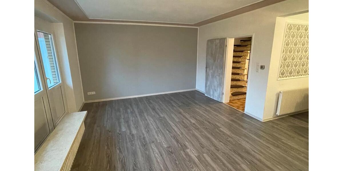 Doppelhaushälfte Hage - 4 Zimmer, 88 m&sup2;, 790&euro; | Angebot:26582103