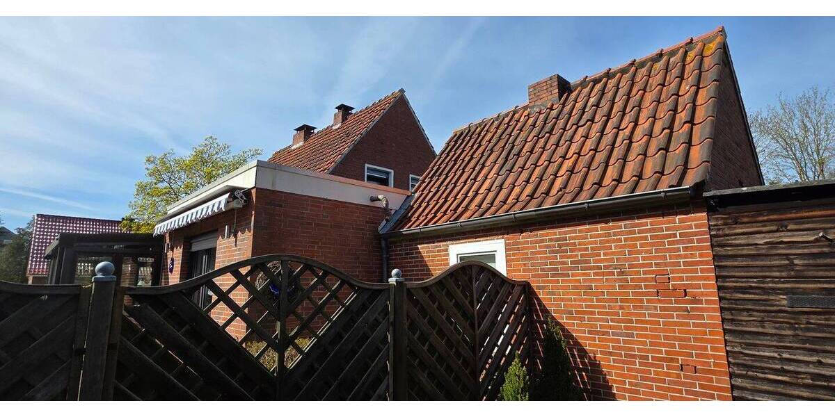 Mehrfamilienhaus, Wohnhaus Weener - 5 Zimmer, 133 m&sup2;, 195.000&euro; | Angebot:26118098