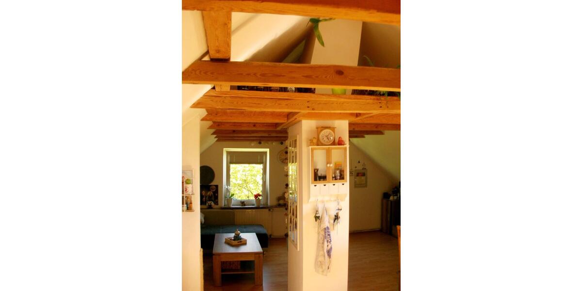 Dachgeschoßwohnung Südbrookmerland - 2 Zimmer, 82 m&sup2;, 560&euro; | Angebot:26003929