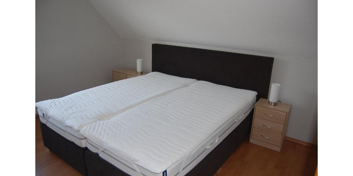 Dachgeschoßwohnung Großefehn - 2 Zimmer, 50 m&sup2;, 600&euro; | Angebot:25542294