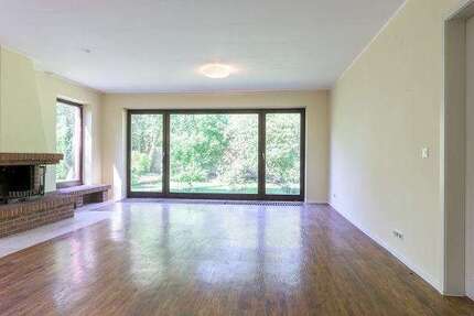 Haus Leer (Ostfriesland) - 8 Zimmer, 173 m&sup2;, 379.500&euro; | Angebot:25906251