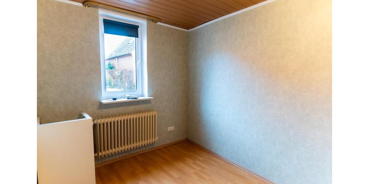 Einfamilienhaus Upgant-Schott Schott - 5 Zimmer, 140 m&sup2;, 189.000&euro; | Angebot:25161644
