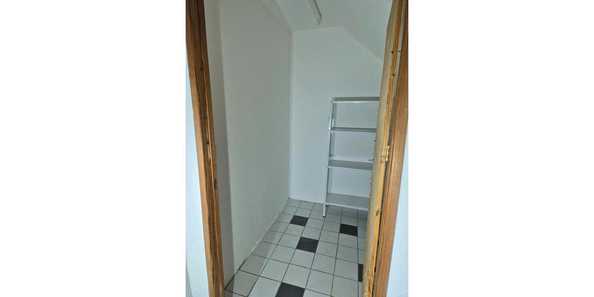 Etagenwohnung Großheide - 3 Zimmer, 75 m&sup2;, 595&euro; | Angebot:26002131