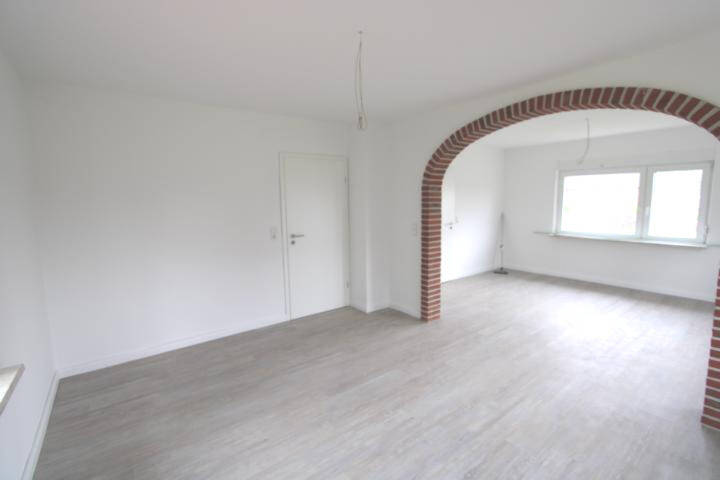 Bungalow Bunde Wymeer - 4 Zimmer, 110 m&sup2;, 350.000&euro; | Angebot:26157453