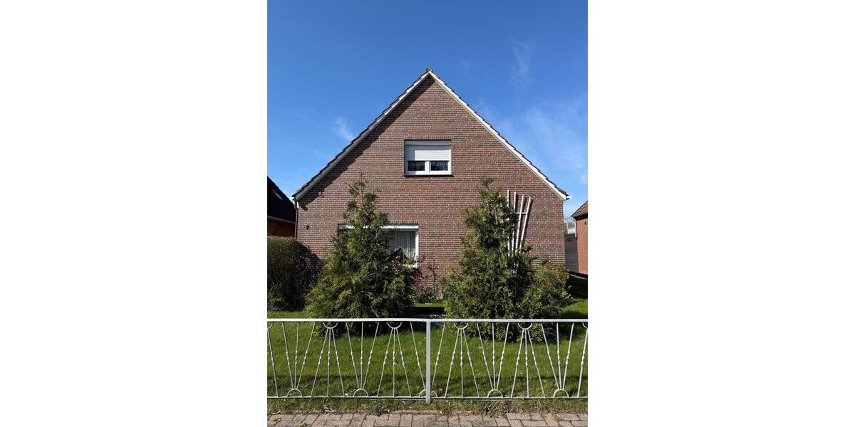 Einfamilienhaus Emden Tholenswehr - 8 Zimmer, 130 m&sup2;, 196.000&euro; | Angebot:25975137