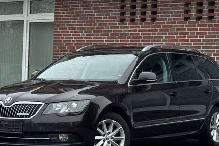 Skoda Superb 266.000 km 6.900 &euro; Nortmoor 26845