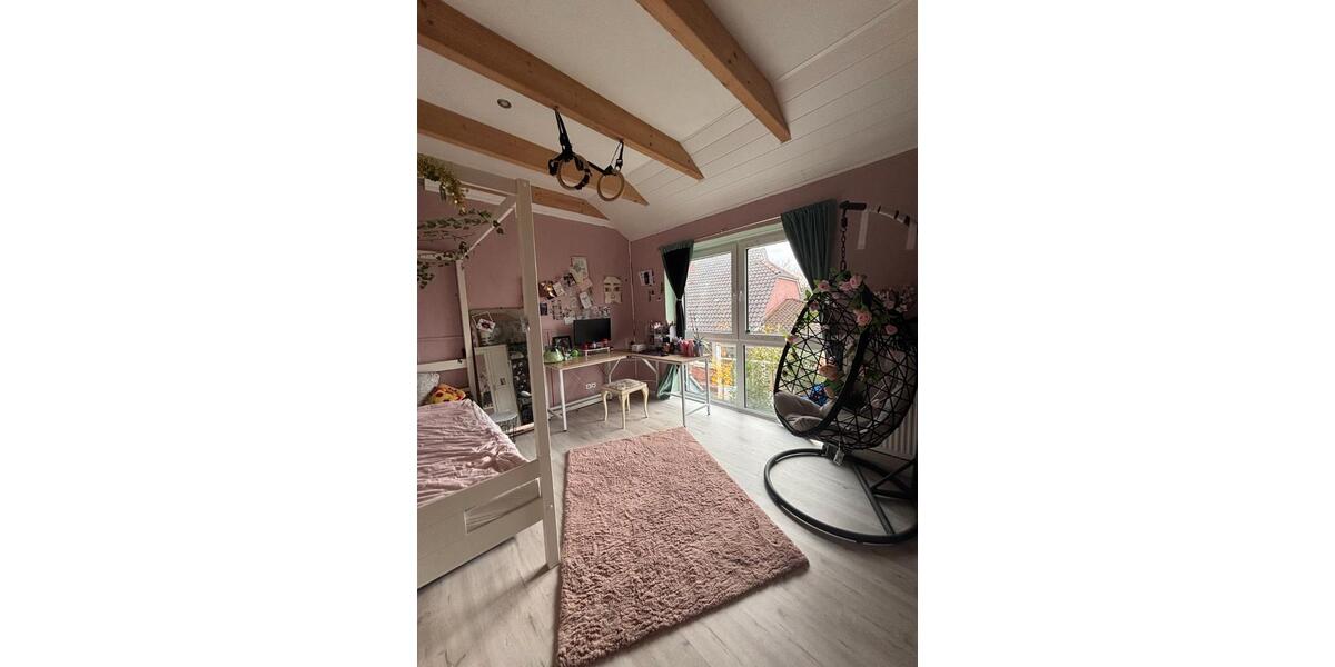 Einfamilienhaus Aurich - 7 Zimmer, 207 m&sup2;, 475.000&euro; | Angebot:26566126