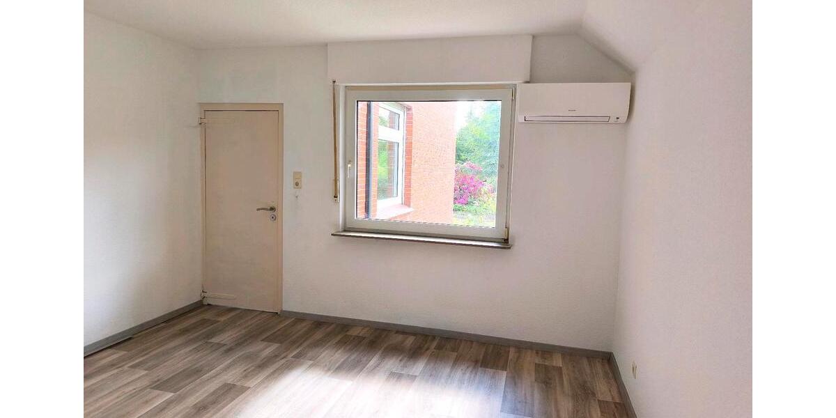 Bauernhaus, Landhaus Westoverledingen - 2 Zimmer, 72 m&sup2;, 550&euro; | Angebot:26529674