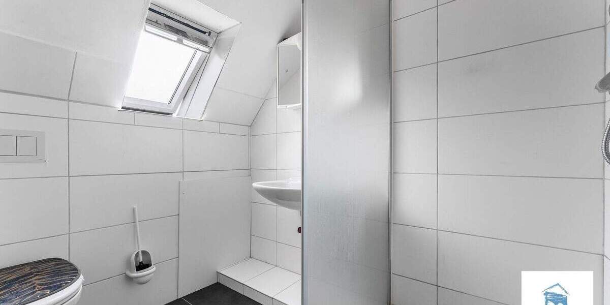 Einfamilienhaus Südbrookmerland / Engerhafe Oldeborg - 7 Zimmer, 182 m&sup2;, 259.000&euro; | Angebot:25745397