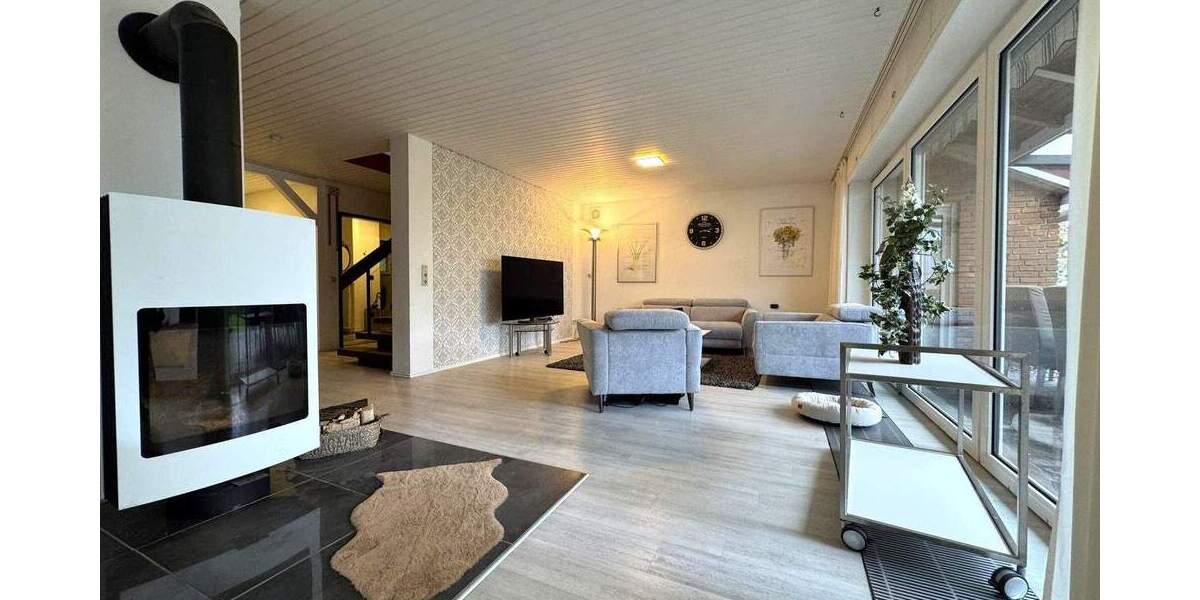 Einfamilienhaus Hage Berum - 5 Zimmer, 216 m&sup2;, 449.000&euro; | Angebot:25689862