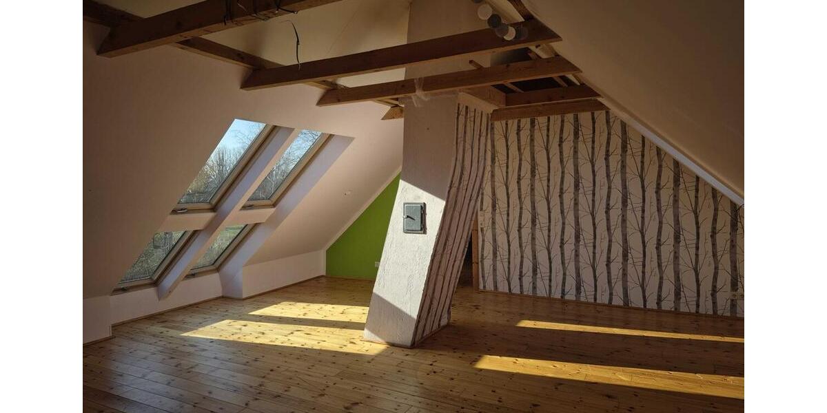 Einfamilienhaus Ihlow - 5 Zimmer, 175 m&sup2;, 800&euro; | Angebot:25971902