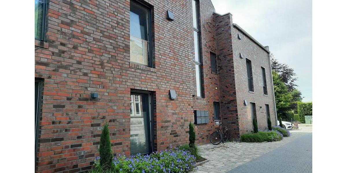 Erdgeschoßwohnung Emden Tholenswehr - 3 Zimmer, 83 m&sup2;, 850&euro; | Angebot:26619762