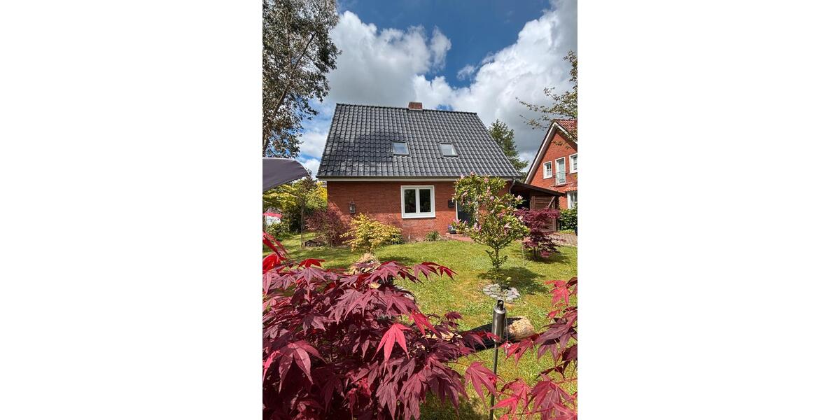 Einfamilienhaus Aurich - 7 Zimmer, 207 m&sup2;, 475.000&euro; | Angebot:26566126