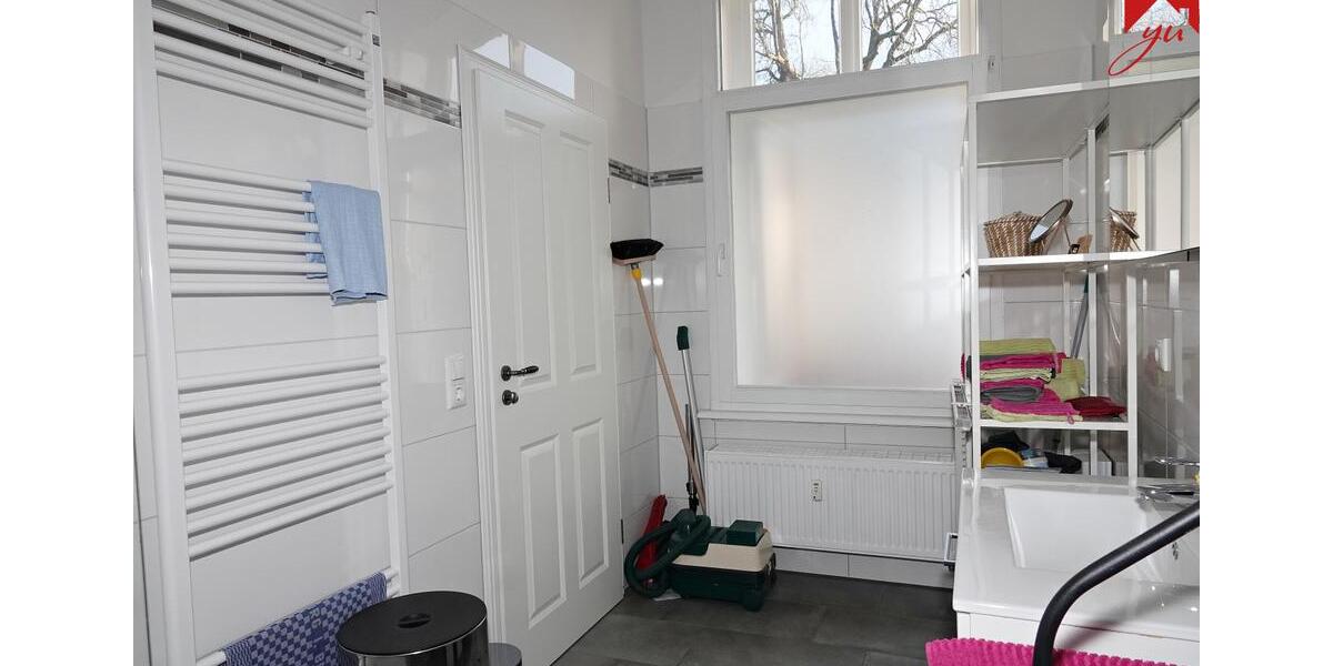 Etagenwohnung Aurich - 3 Zimmer, 120 m&sup2;, 800&euro; | Angebot:25649913