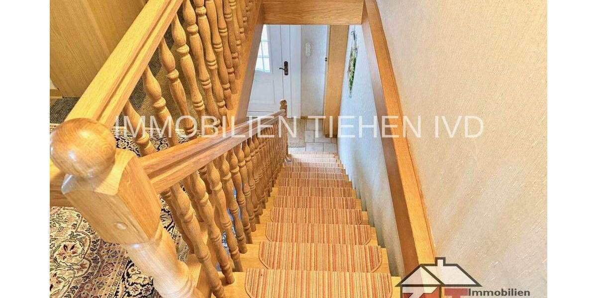 Doppelhaushälfte Weener Holthusen - 5 Zimmer, 138 m&sup2;, 185.000&euro; | Angebot:25699995