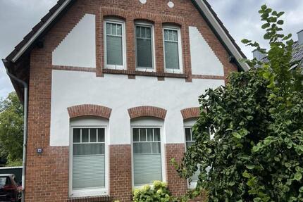 Haus Leer (Ostfriesland) - 5 Zimmer, 119 m&sup2;, 299.000&euro; | Angebot:25804326