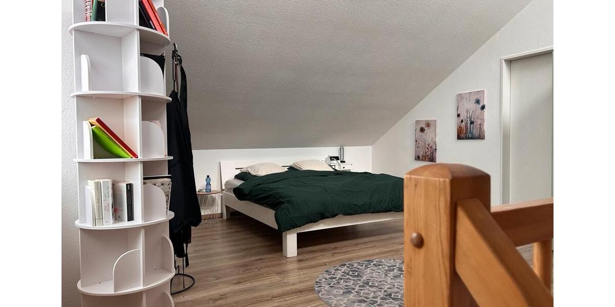 Etagenwohnung Aurich - 2.5 Zimmer, 80 m&sup2;, 1.100&euro; | Angebot:25933191