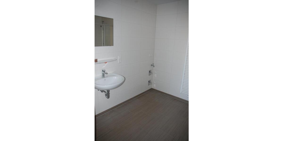 Etagenwohnung Aurich - 2.5 Zimmer, 80 m&sup2;, 310.000&euro; | Angebot:25421336