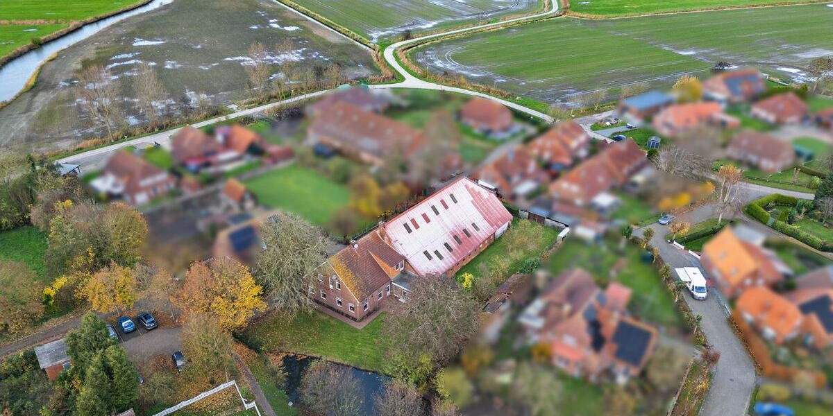 Mehrfamilienhaus, Wohnhaus Krummhörn / Visquard Visquard - 7 Zimmer, 207 m&sup2;, 185.000&euro; | Angebot:25679581