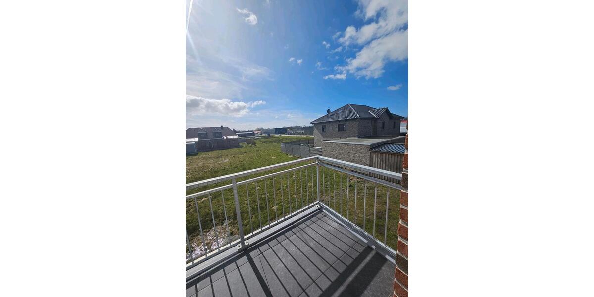 Etagenwohnung Hage - 2 Zimmer, 70 m&sup2;, 750&euro; | Angebot:26039688