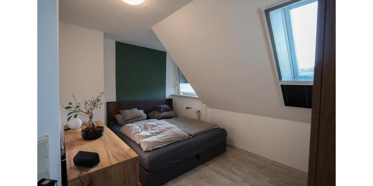 Dachgeschoßwohnung Moormerland - 3 Zimmer, 75 m&sup2;, 600&euro; | Angebot:25217663