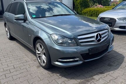 Mercedes-Benz C 220 178.918 km 8.999 &euro; Moormerland 26802